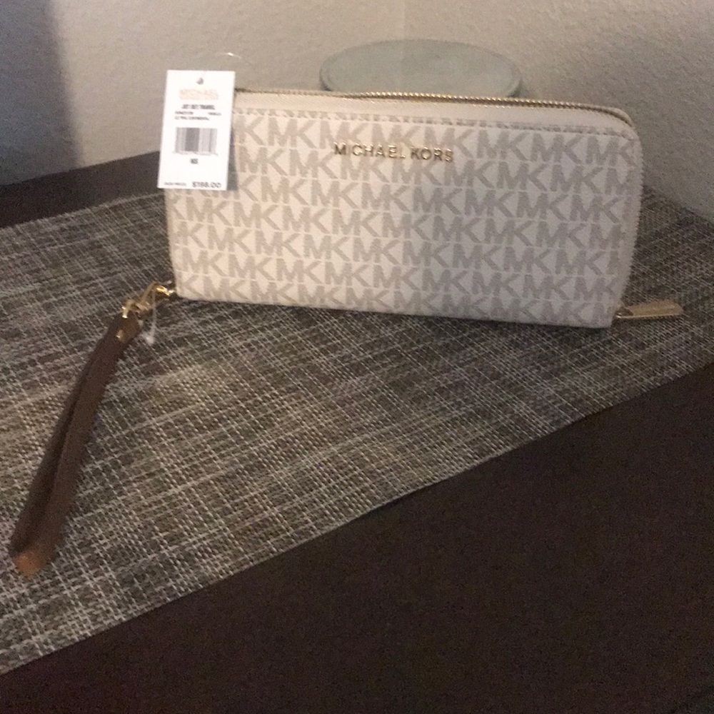 Zip Around Wallet